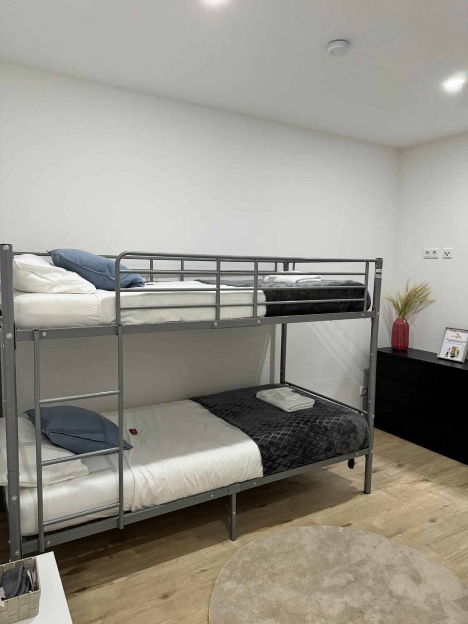 Heaven Homes - Privatzimmer Mit Bad Im Herzen Von Duesseldorf Esterno foto